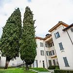 Baragiola Apartment *