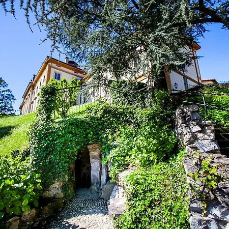 Baragiola Apartment